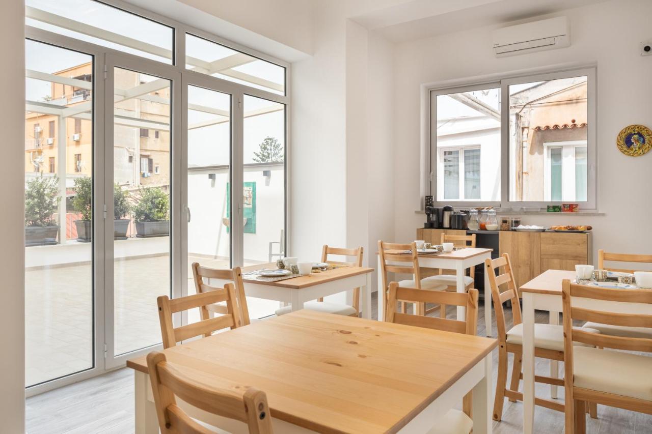 Le Cinque Stanze Palermo Room&Breakfast Екстериор снимка
